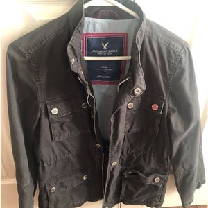 American Eagle Outfitters khaki jacket with snap button pockets! Great for Fall!